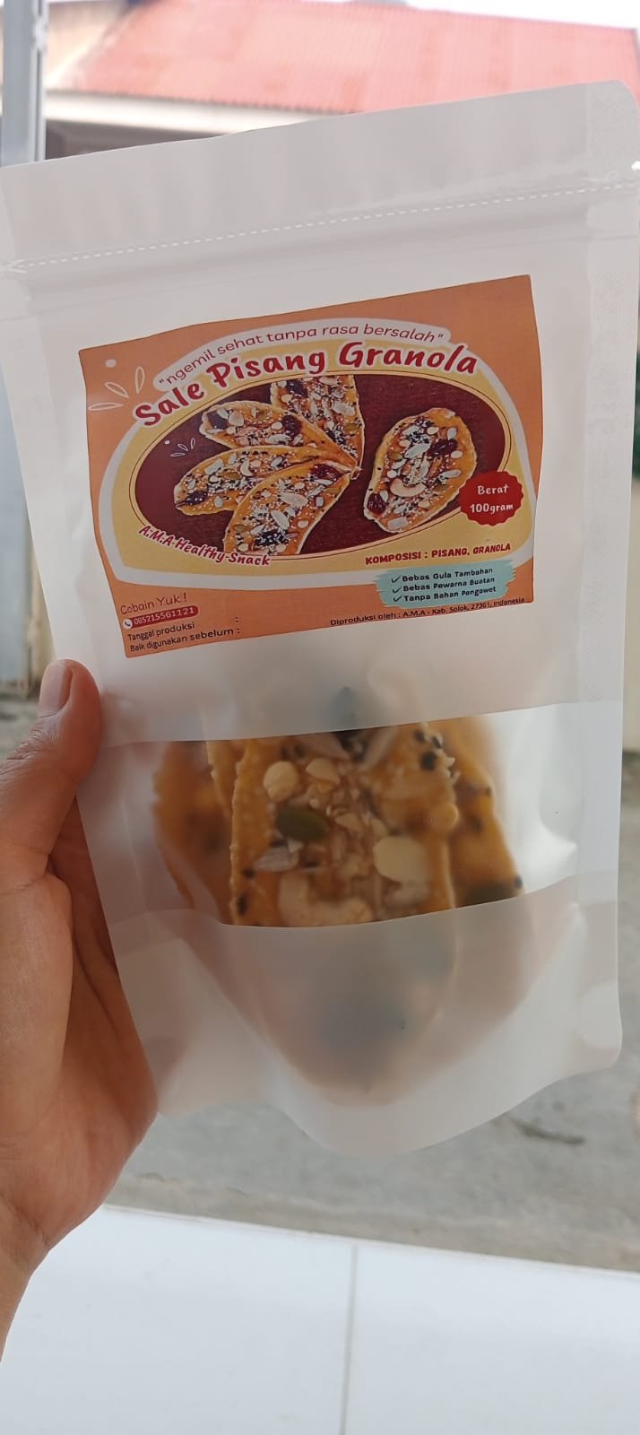 Kemasan Pisang Sale Granola dibawa dengan mudah